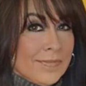 Meet your Posher, Lynn